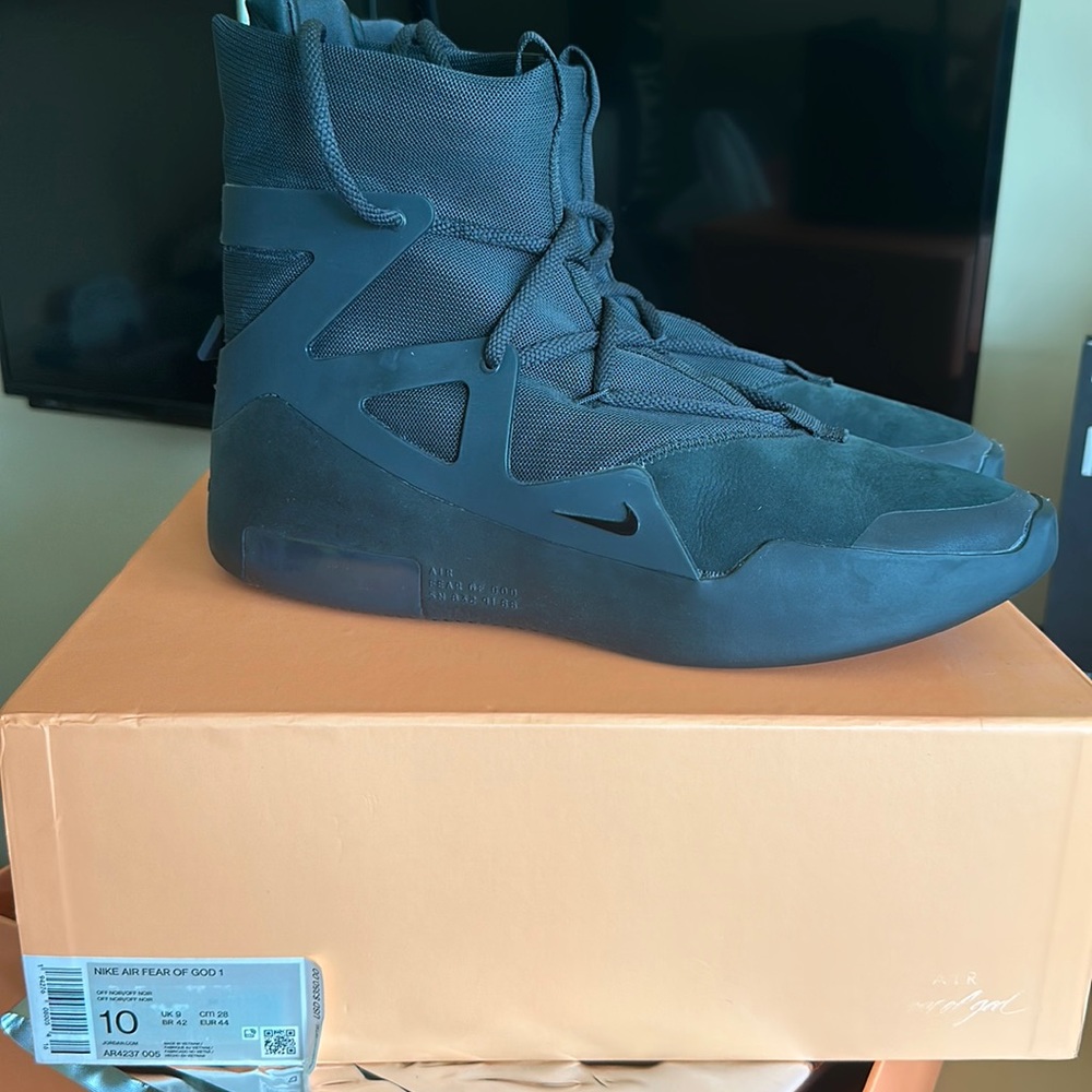 Nike Fear of God 1 Triple Black